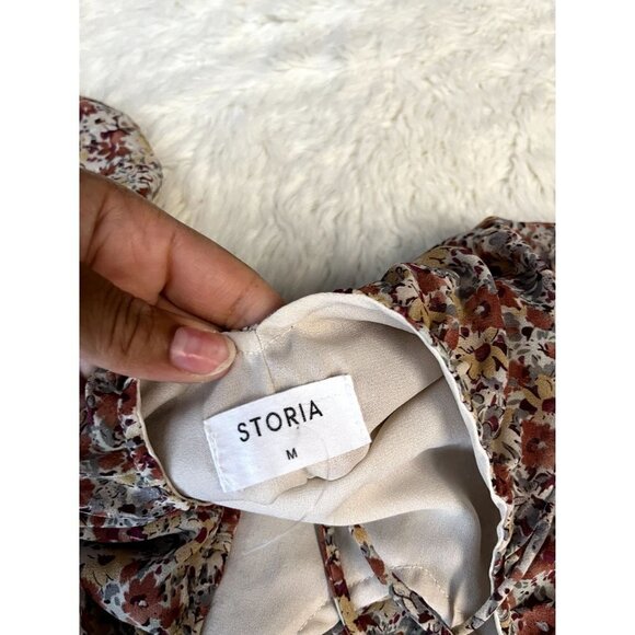 Storia Floral Mini Dress in Pink and Cream - Picture 7 of 13